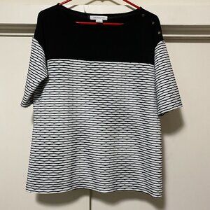 Liz Claiborne black shoulders & black & white lines body tunic, size L